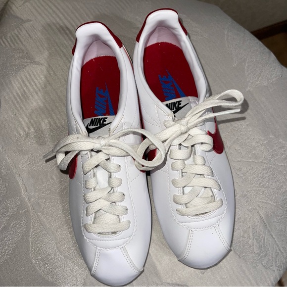 Nike | Womens Classic Cortez Premium White Red And Blue Size: 6.5 - Picture 3 of 7